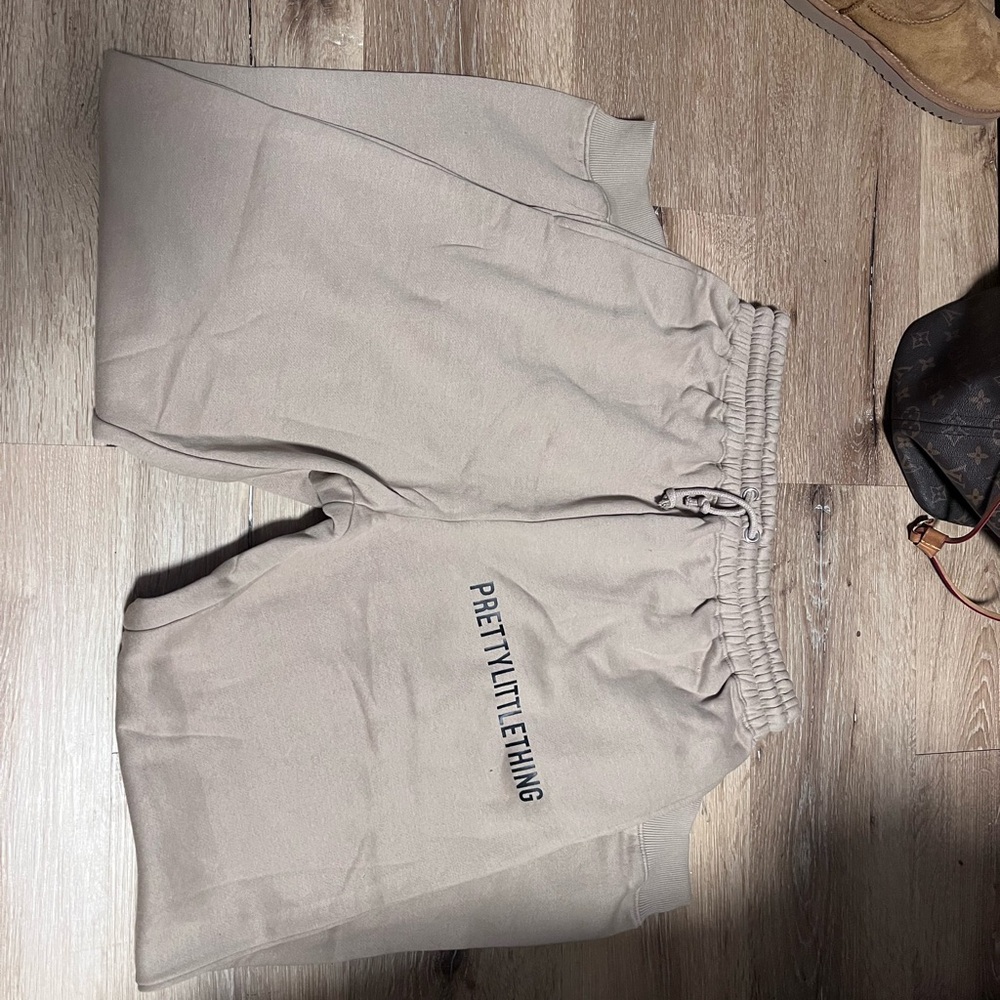 PrettyLittleThing Tan Joggers